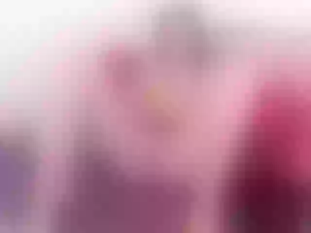Live sex webcam photo for SaraMcHottie #241371124