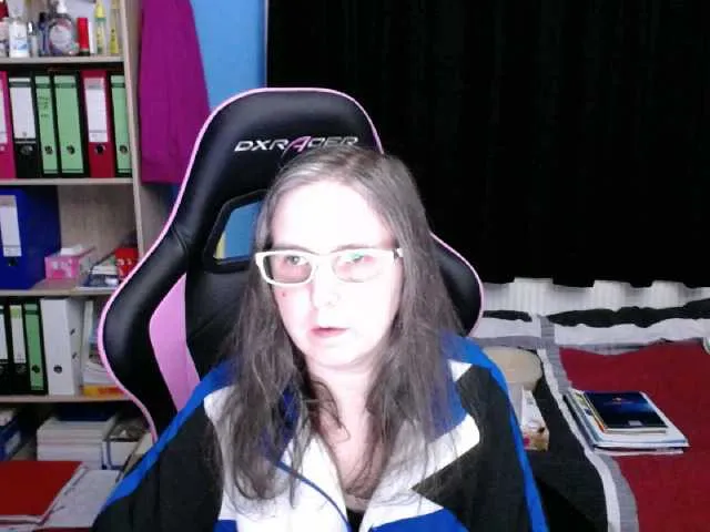 Live sex webcam photo for NickyCanyon #241353946