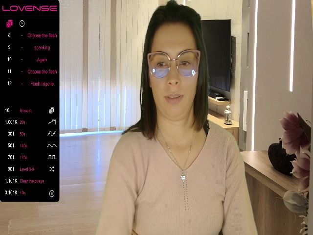 Live sex webcam photo for Melanny_69 #261626763