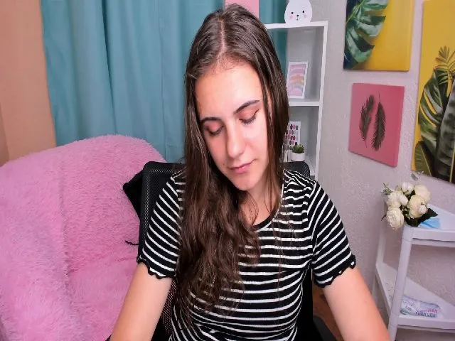 Live sex webcam photo for Amy_Dark #263136721
