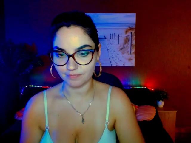 Live sex webcam photo for NataBorerro__ #261285229