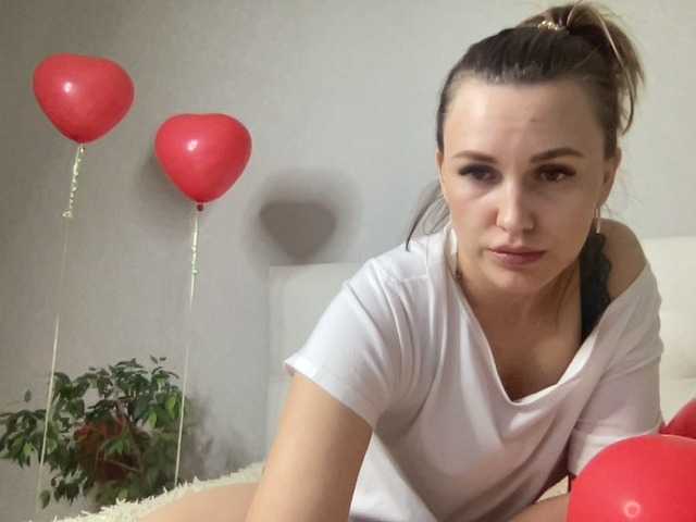 Live sex webcam photo for AmyAirKiss #241119415