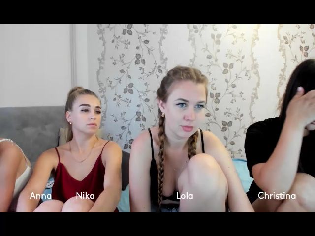 Live sex webcam photo for SweeetBerrry #255025169