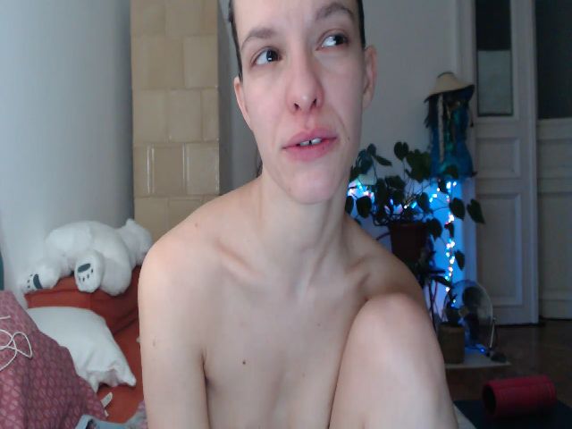 Live sex webcam photo for PetitePinkie #257201908