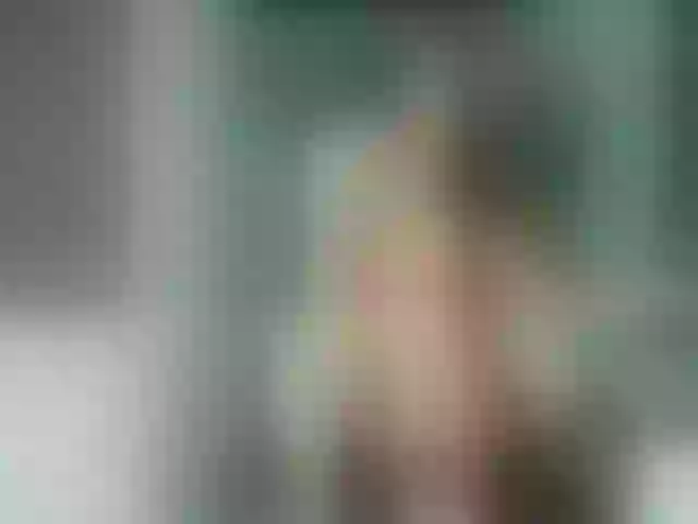 Live sex webcam photo for AiriKim #253997085