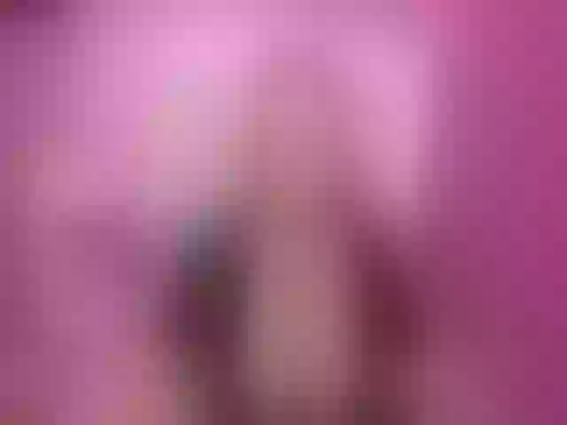 Live sex webcam photo for PtiMermaid #264676042