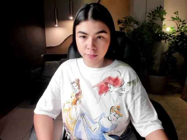 Live sex webcam photo for ChelseaMills #242597484