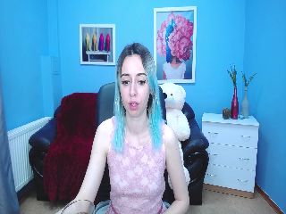 Live sex webcam photo for CutePeach4U #251966685