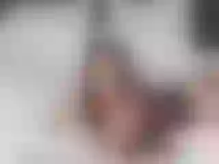 Live sex webcam photo for SarahSahara2 #240697721