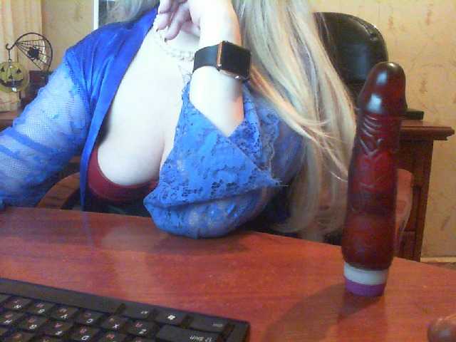 Live sex webcam photo for NATALA1986 #241258379