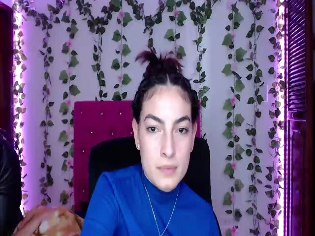 Live sex webcam photo for Isabelle_wood #264306292