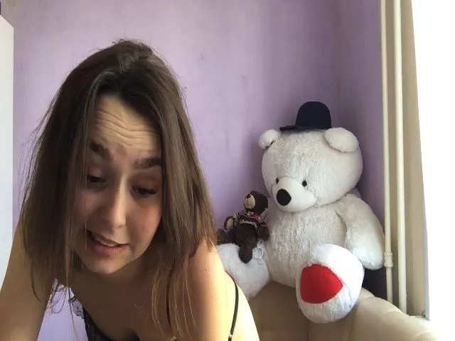 Live sex webcam photo for SmilingAlis #263589825