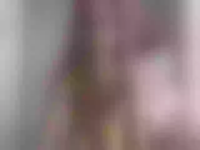 Live sex webcam photo for SmilingAlis #261847748