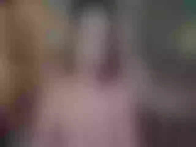 Live sex webcam photo for AllieStark #257986613