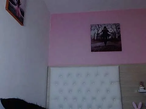 Live sex webcam photo for Ginebra_Jones #243797209