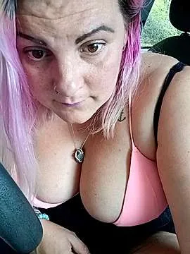 Live sex webcam photo for Piper_505 #244980061