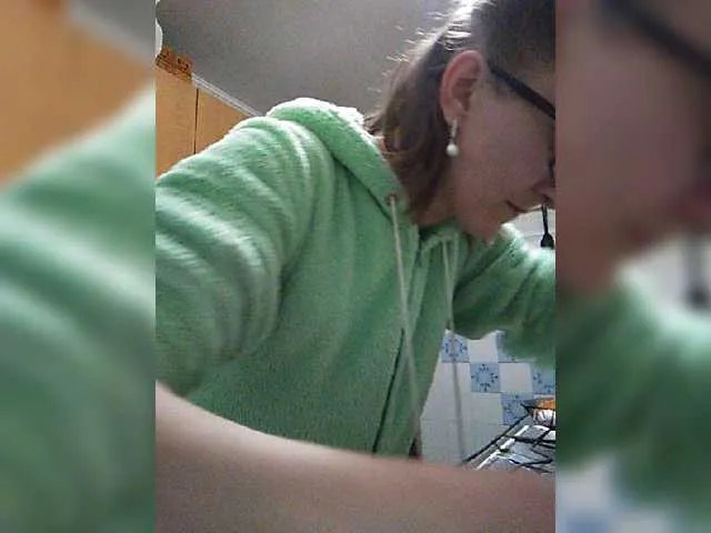 Live sex webcam photo for Zarevna #241369334