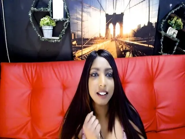 Live sex webcam photo for Indianfetishx #257548303