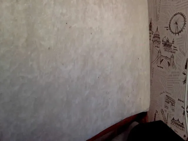 Live sex webcam photo for JolyBoss #261981531