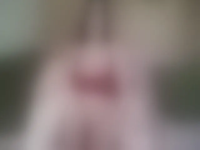 Live sex webcam photo for AliceStein #265473480