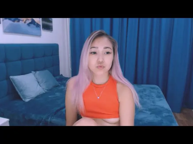 Live sex webcam photo for ArinaTigress #262670886