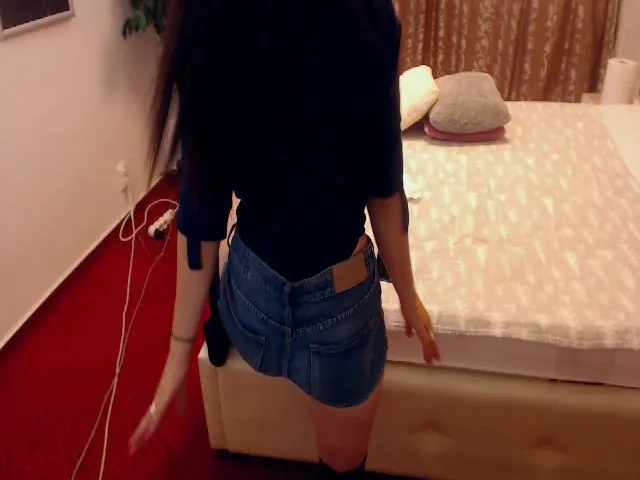 Live sex webcam photo for AlishaPacari #255461791