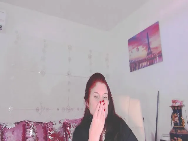 Live sex webcam photo for Deluxek #254533656