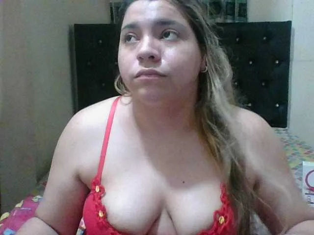 Live sex webcam photo for Victoriamor #241086135