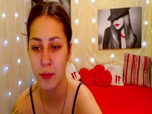 Live sex webcam photo for MsDream_ #265542529