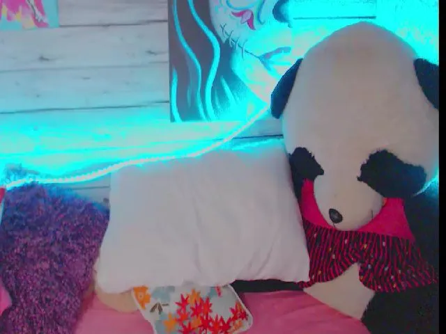 Live sex webcam photo for Lucy_park #259734475