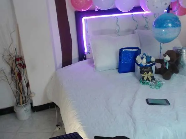 Live sex webcam photo for viictoriaa #241070688