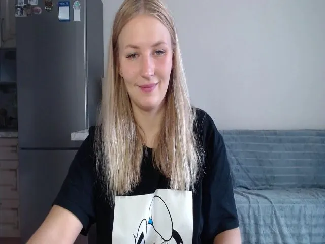 Live sex webcam photo for UrBlack_Kitty #262989821