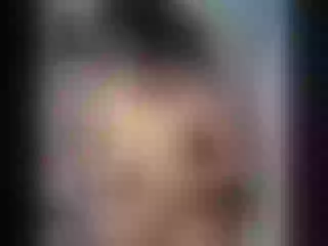 Live sex webcam photo for Sweeetx69 #252746553