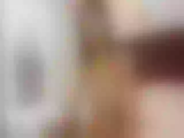 Live sex webcam photo for LittleRed2u #257133872