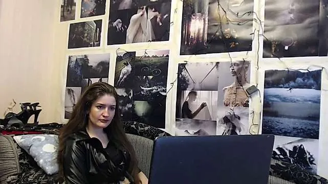 Live sex webcam photo for Elli_Craft #244898413