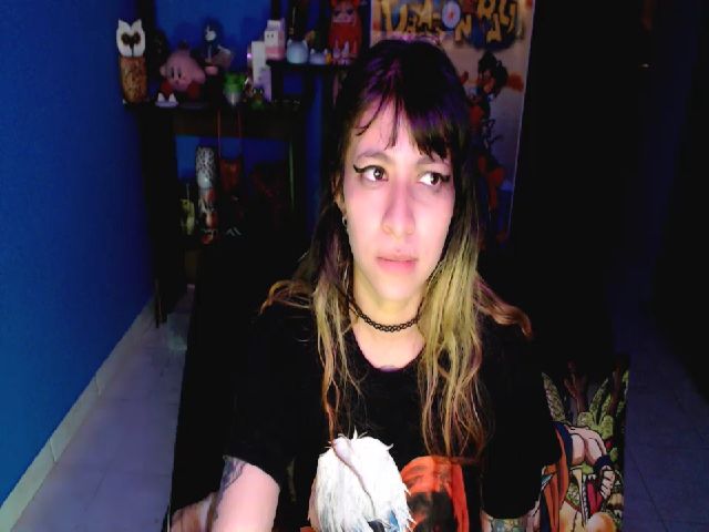 Live sex webcam photo for umaru_michae #254437594