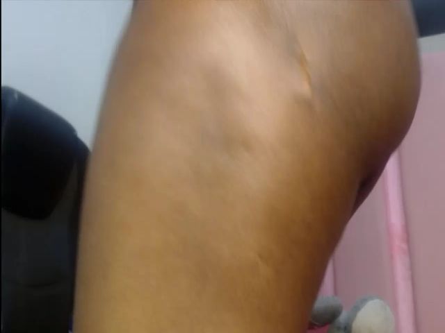 Live sex webcam photo for avriljhonson #254282454