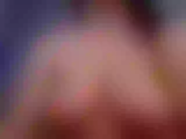Live sex webcam photo for AnnRivers #242140877