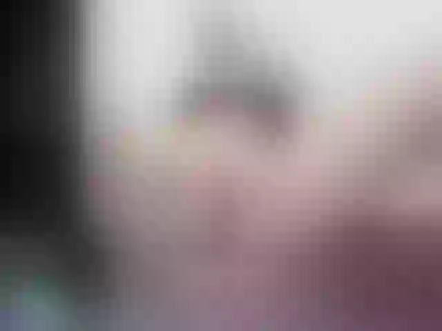 Live sex webcam photo for SquirtMadame #265489587