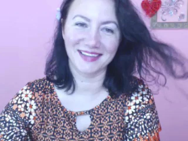 Live sex webcam photo for LexiFox_ #260587822