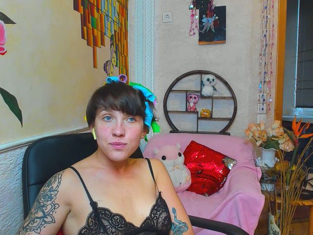 Live sex webcam photo for Reginasmilee #264927990