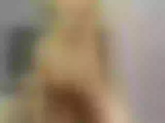 Live sex webcam photo for RubyFlame3 #253254354
