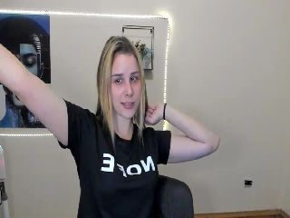 Live sex webcam photo for PolliMilk #251821017