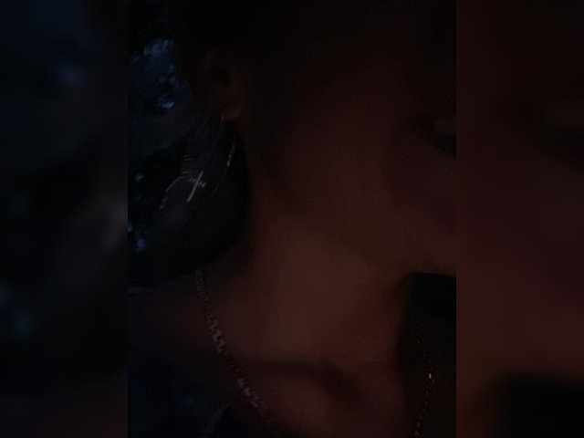 Live sex webcam photo for BambyTotty #252878227