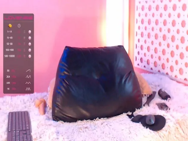 Live sex webcam photo for Valeryfadul #259385698