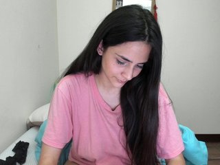 Live sex webcam photo for lolamiau #240533383