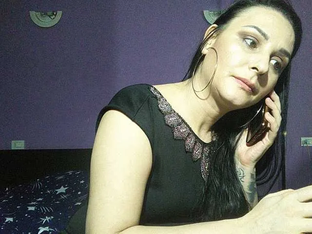Live sex webcam photo for SelenaKlein #241137112