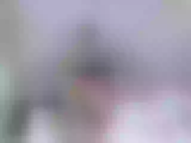 Live sex webcam photo for LauraCrystall #263596318