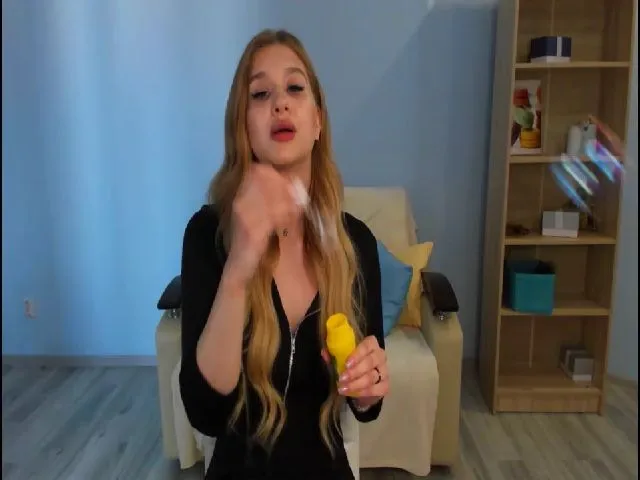 Live sex webcam photo for Playmind #252489379