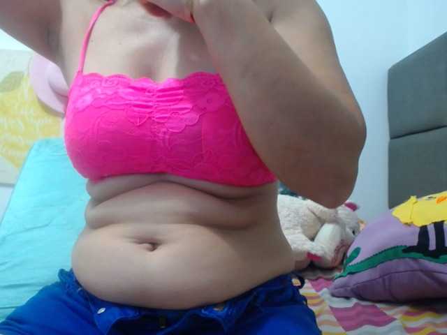 Live sex webcam photo for sexy-mary-69 #248828210